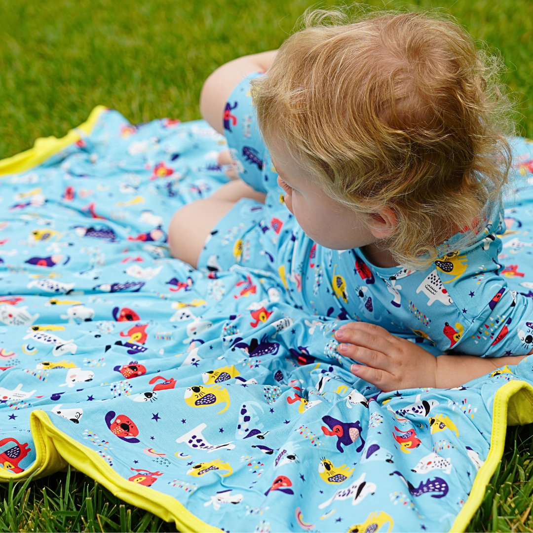 Bamboo Large Blanket Puppy Parade